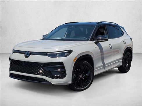 New 2026 Volkswagen Tiguan SE R-Line FWD image 1