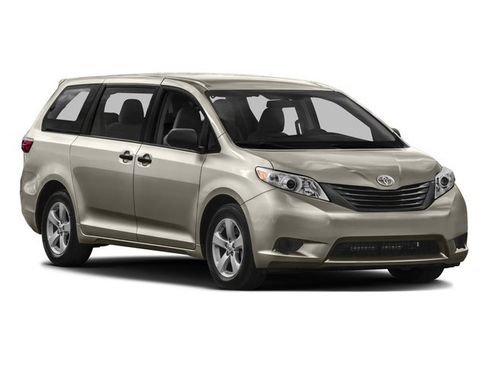 Certified 2017 Toyota Sienna L image 6