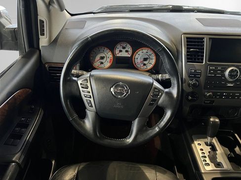 Used 2013 Nissan Armada Platinum image 29