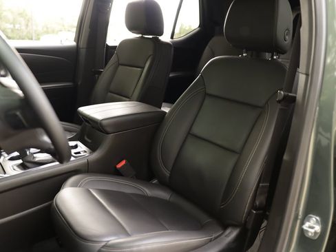 Used 2023 Chevrolet Traverse LT w/ LPO, Floor Liner Package AWD/4WD image 22
