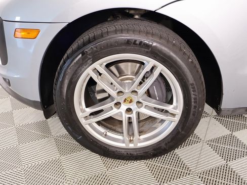 Used 2020 Porsche Macan image 19