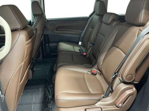 New 2026 Honda Odyssey Touring image 27