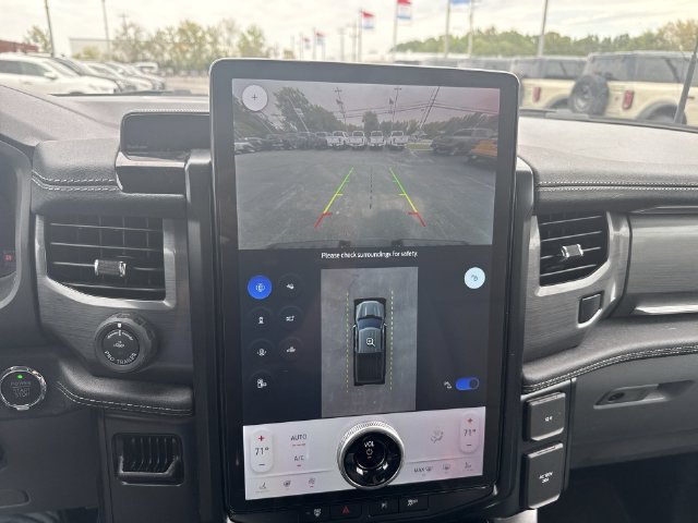 Used 2025 Ford F150 Lightning Flash AWD/4WD image 26