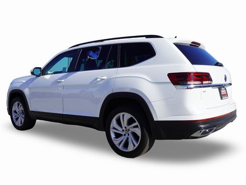 Used 2022 Volkswagen Atlas SE image 5