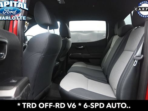 Used 2021 Toyota Tacoma TRD Off-Road AWD/4WD image 11
