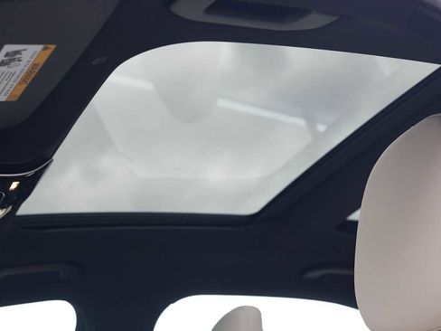 New 2026 Mercedes-Benz C 300 4MATIC Sedan image 34