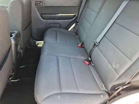Used 2012 Ford Escape XLT FWD image 19