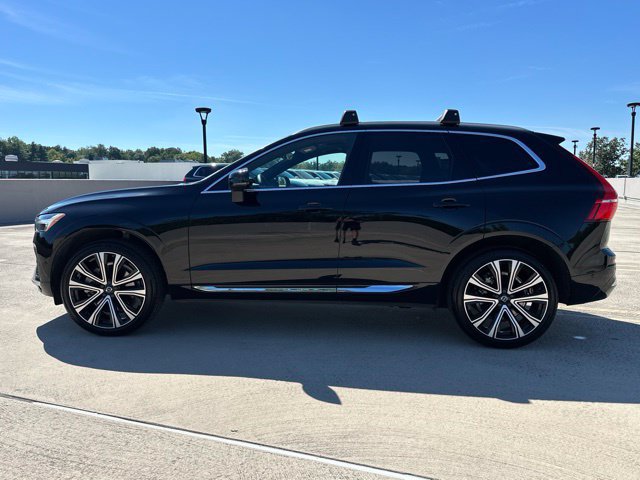 Certified 2023 Volvo XC60 B6 Ultimate w/ Protection Package Premier AWD/4WD image 5
