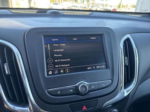 Used 2020 Chevrolet Equinox LT w/ Driver Convenience Package image 20