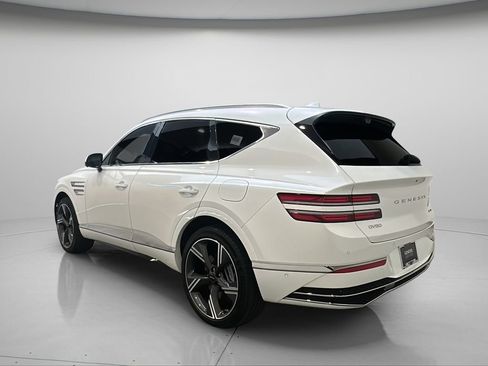Certified 2026 Genesis GV80 3.5T Prestige AWD/4WD image 4