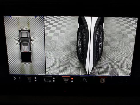 Used 2024 GMC Sierra 1500 AT4 w/ Technology Package image 19