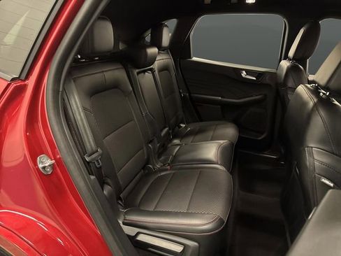 Used 2024 Ford Escape ST-Line Select w/ Tech Pack #2 image 31