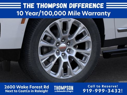 New 2026 GMC Yukon XL Denali w/ Sun & Power Step Package AWD/4WD image 12