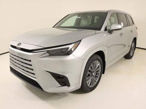 New 2026 Lexus TX 350 AWD image 8