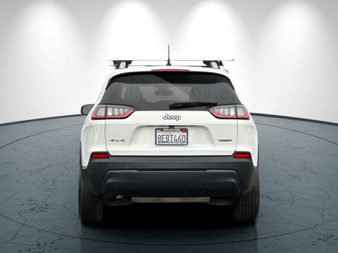 Used 2019 Jeep Cherokee Latitude Plus w/ Comfort/Convenience Group image 5