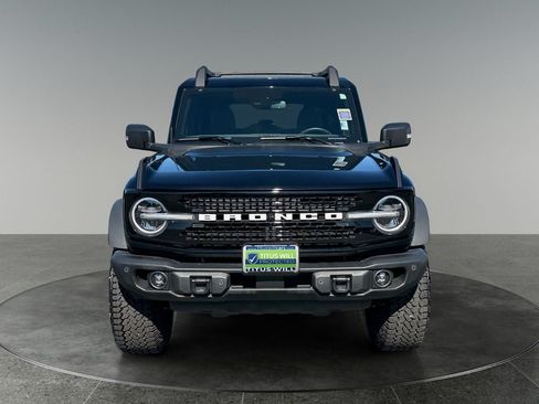 Used 2025 Ford Bronco Badlands AWD/4WD image 2