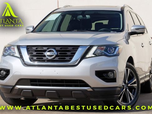 Used 2020 Nissan Pathfinder Platinum FWD image 1