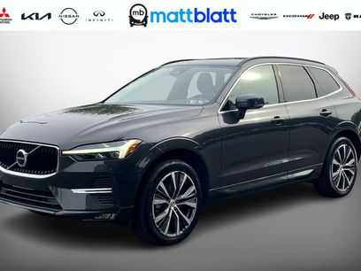 Used 2022 Volvo XC60 B5 Momentum w/ Climate Package