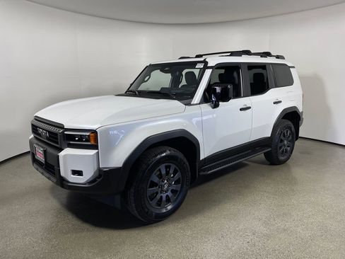 New 2026 Toyota Land Cruiser image 7