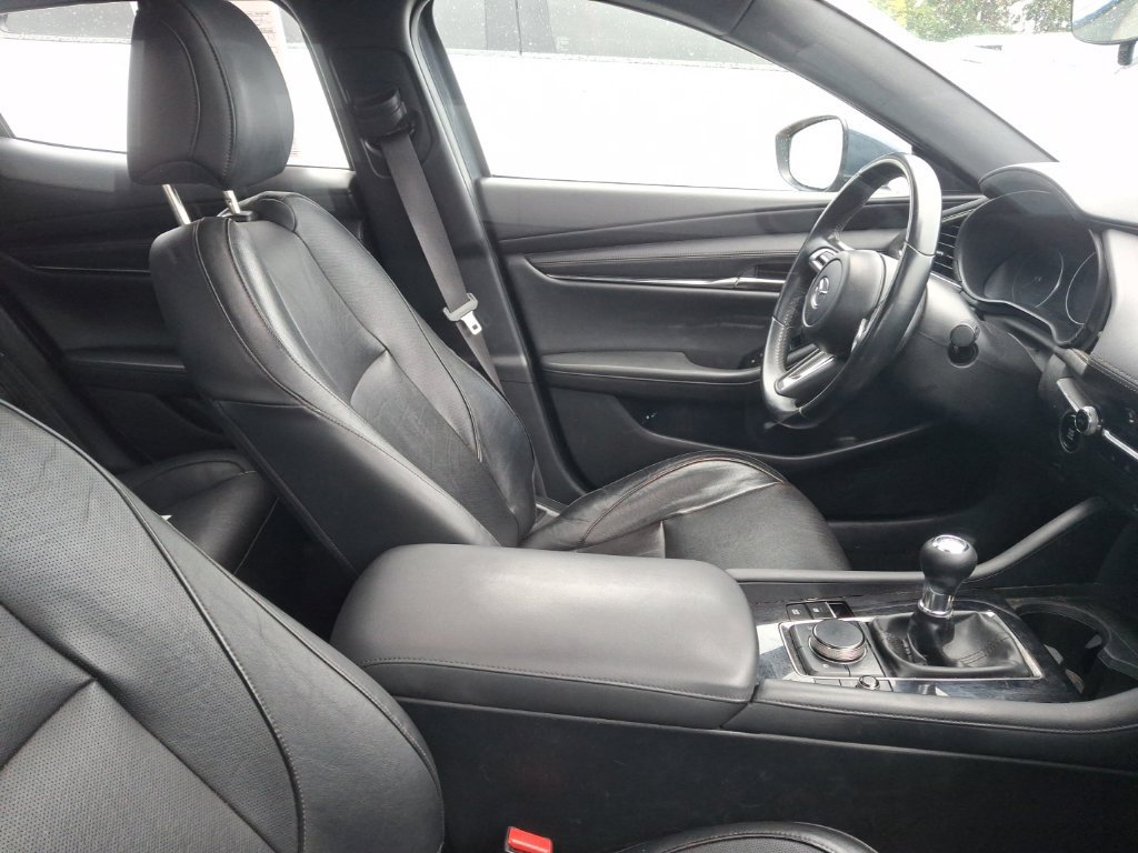Used 2021 MAZDA MAZDA3 s FWD image 11
