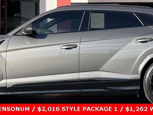 Used 2021 Lamborghini Urus image 5