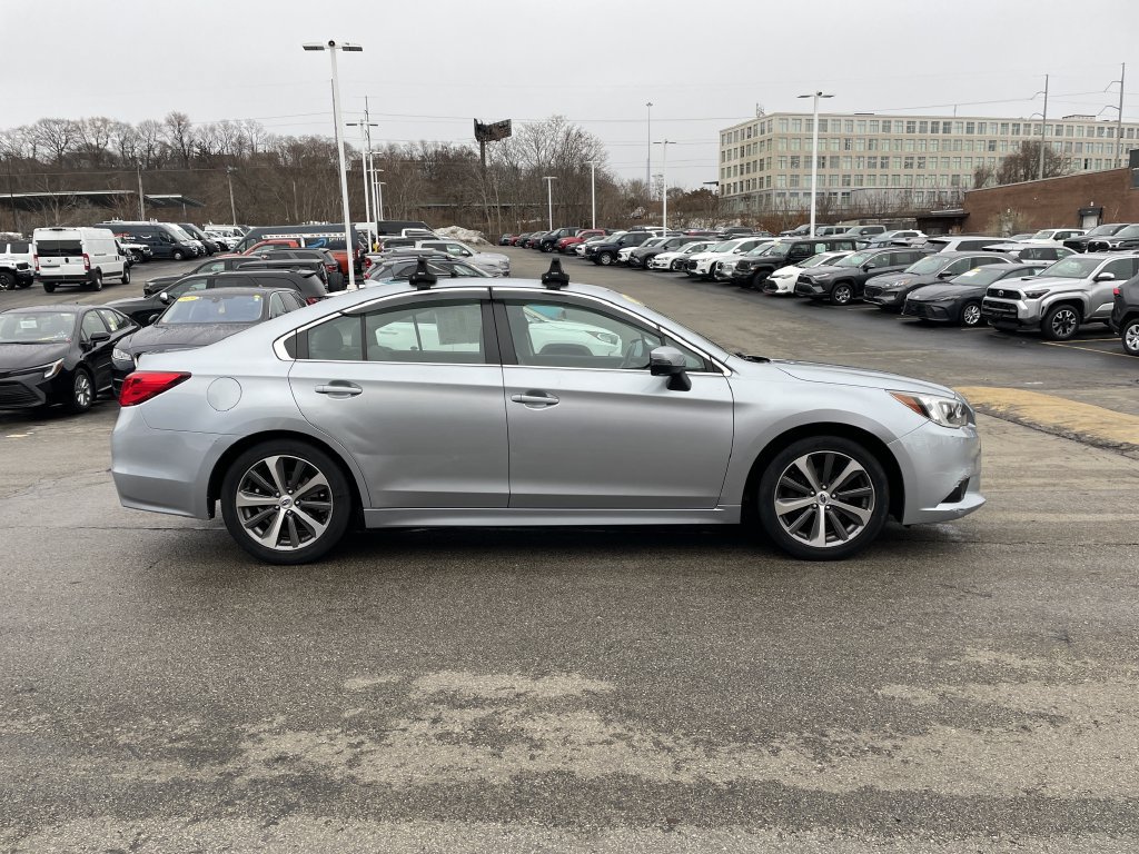 Used 2016 Subaru Legacy 2.5i Limited AWD/4WD image 7