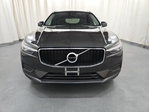 Used 2021 Volvo XC60 T5 Momentum image 24