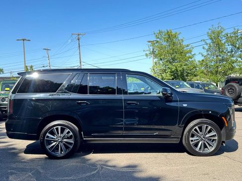 Used 2026 Cadillac Escalade Sport w/ Touring Package AWD/4WD image 7