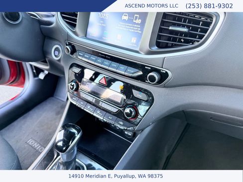 Used 2019 Hyundai Ioniq Blue image 14