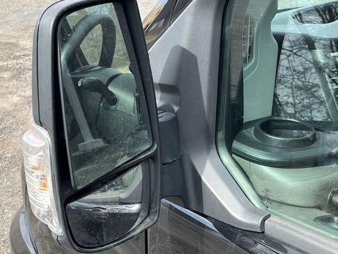 Used 2021 Ford Transit 350 XLT image 10