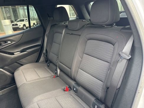 Used 2025 Chevrolet Equinox LT FWD image 17