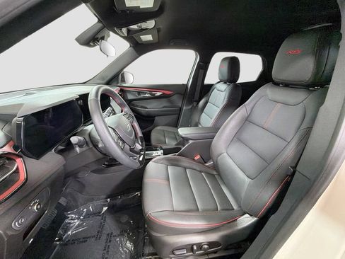 Used 2026 Chevrolet TrailBlazer RS w/ Driver Confidence Package FWD image 21
