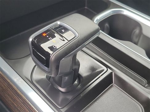 Used 2025 GMC Sierra 1500 Elevation w/ Elevation Premium Package image 13