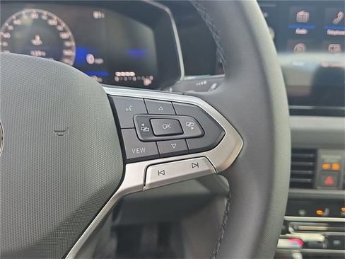 New 2025 Volkswagen Jetta SE image 22