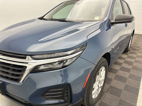 Certified 2024 Chevrolet Equinox LS w/ LS Convenience Package image 20