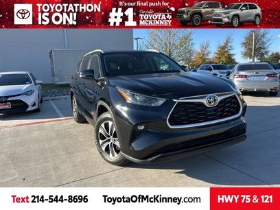 Used 2023 Toyota Highlander XLE