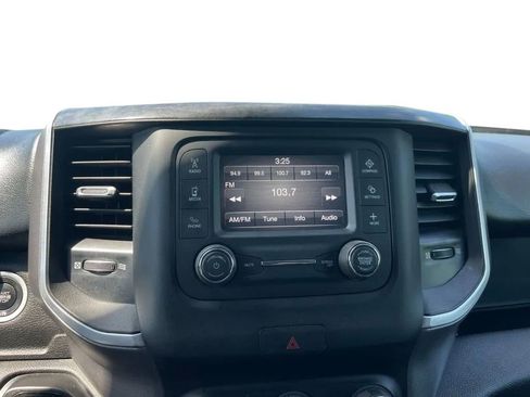 Used 2023 RAM 1500 Big Horn AWD/4WD image 26