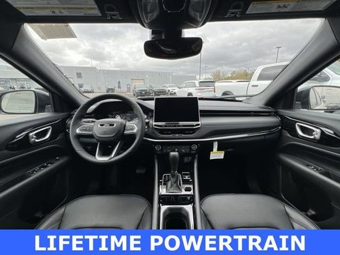 New 2026 Jeep Compass Limited image 14