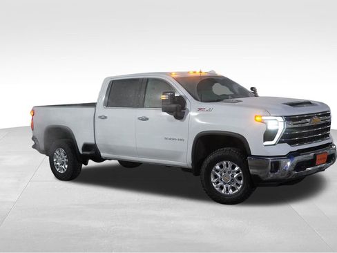 Used 2024 Chevrolet Silverado 3500 LTZ w/ LTZ Plus Package image 1