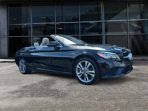 Used 2021 Mercedes-Benz C 300 Cabriolet image 2
