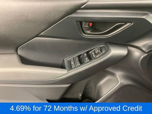Used 2024 Subaru Crosstrek 2.0i Premium AWD/4WD image 14
