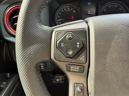 Used 2021 Toyota Tacoma TRD Pro AWD/4WD image 14