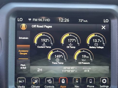 Used 2022 Jeep Wrangler Unlimited Sahara w/ Cold Weather Group AWD/4WD image 35