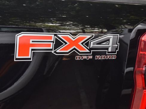 Certified 2023 Ford F250 Lariat w/ Lariat Ultimate Package AWD/4WD image 44