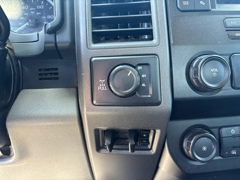 Used 2022 Ford F350 XL w/ Power Equipment Group AWD/4WD image 14