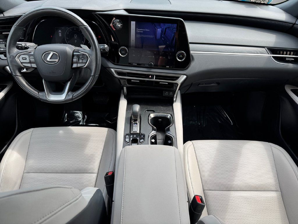 Used 2023 Lexus RX 350 Premium w/ Accessory Package AWD/4WD image 12