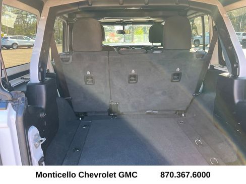 Used 2020 Jeep Wrangler Unlimited Sport image 25