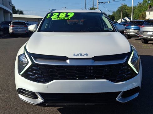 Used 2023 Kia Sportage EX image 2