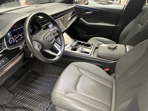 Used 2019 Audi Q8 Prestige image 15