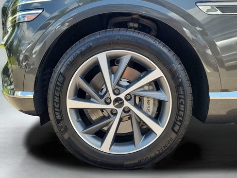 Used 2025 Genesis GV80 2.5T Advanced AWD/4WD image 7